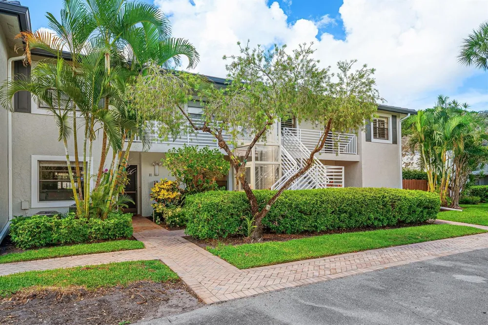 17 Southport Lane #E Boynton Beach, FL 33436
