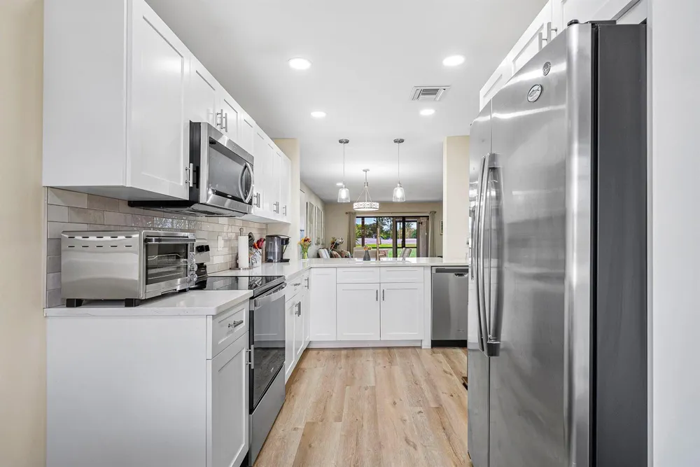 17 Southport Lane #E Boynton Beach, FL 33436