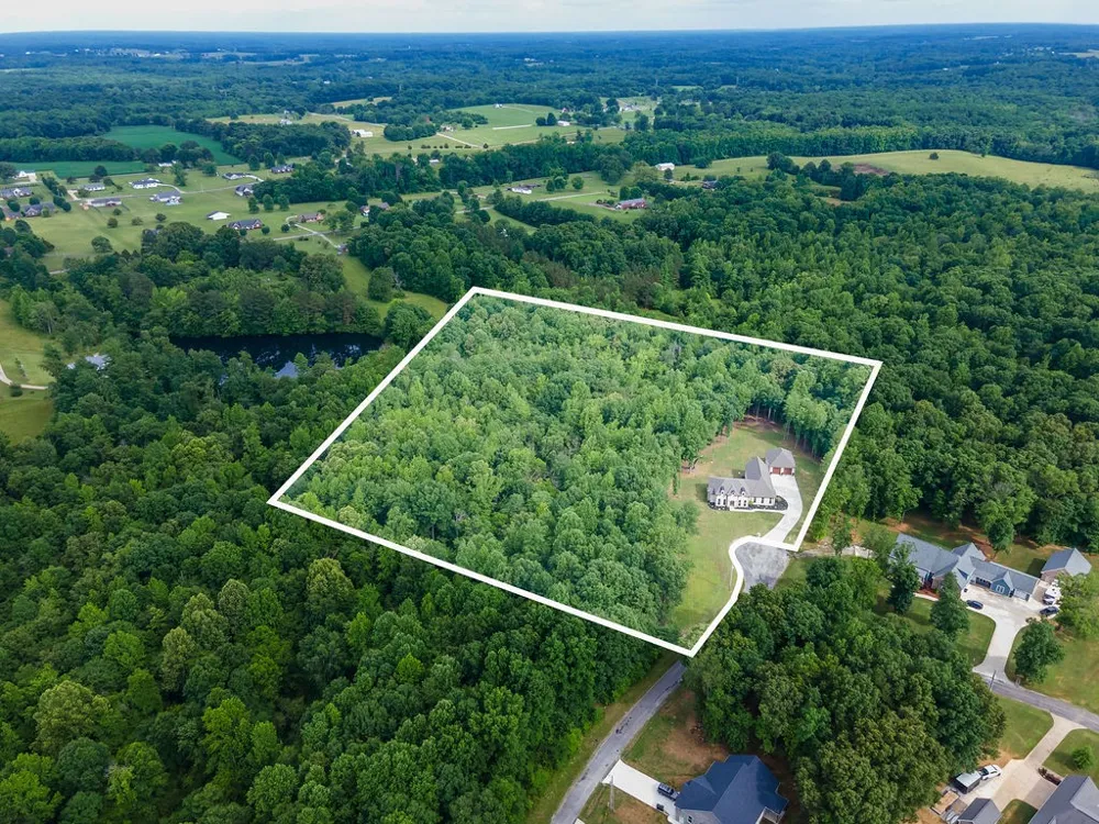 755 Cotton Ln Leoma, TN 38468
