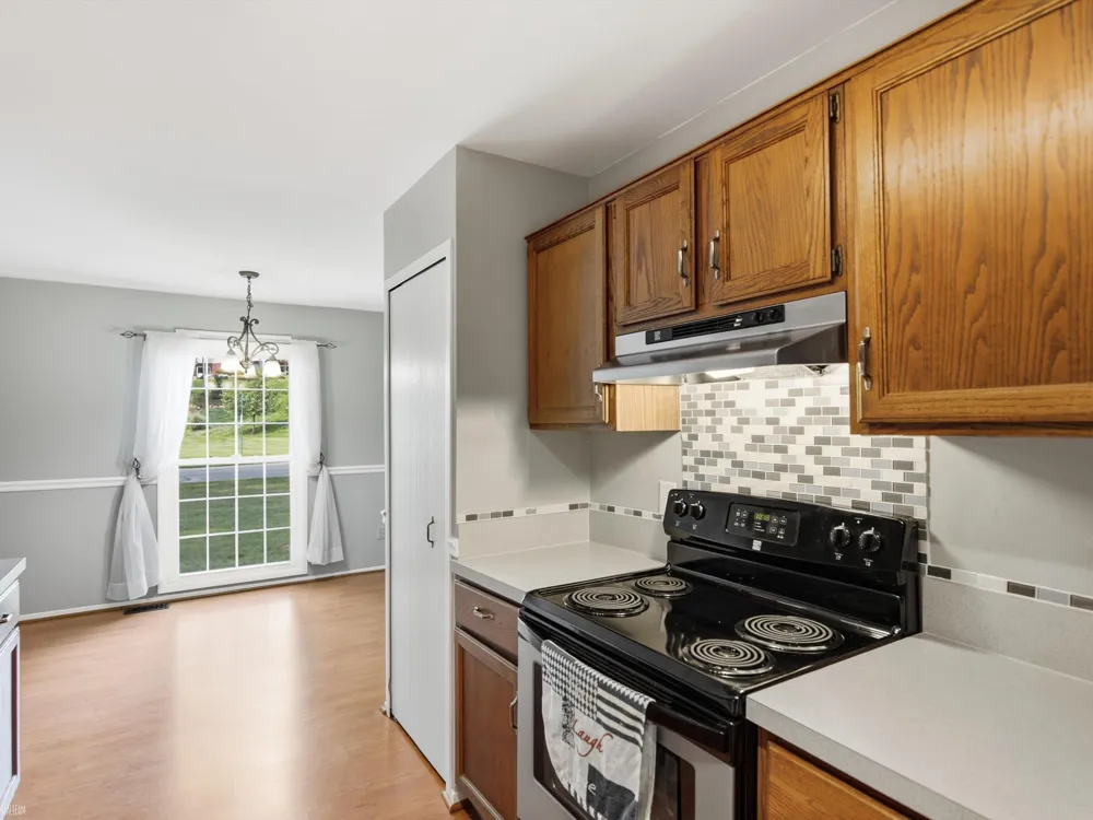 1328 Brook Lane Rochester Hills City, MI 48306