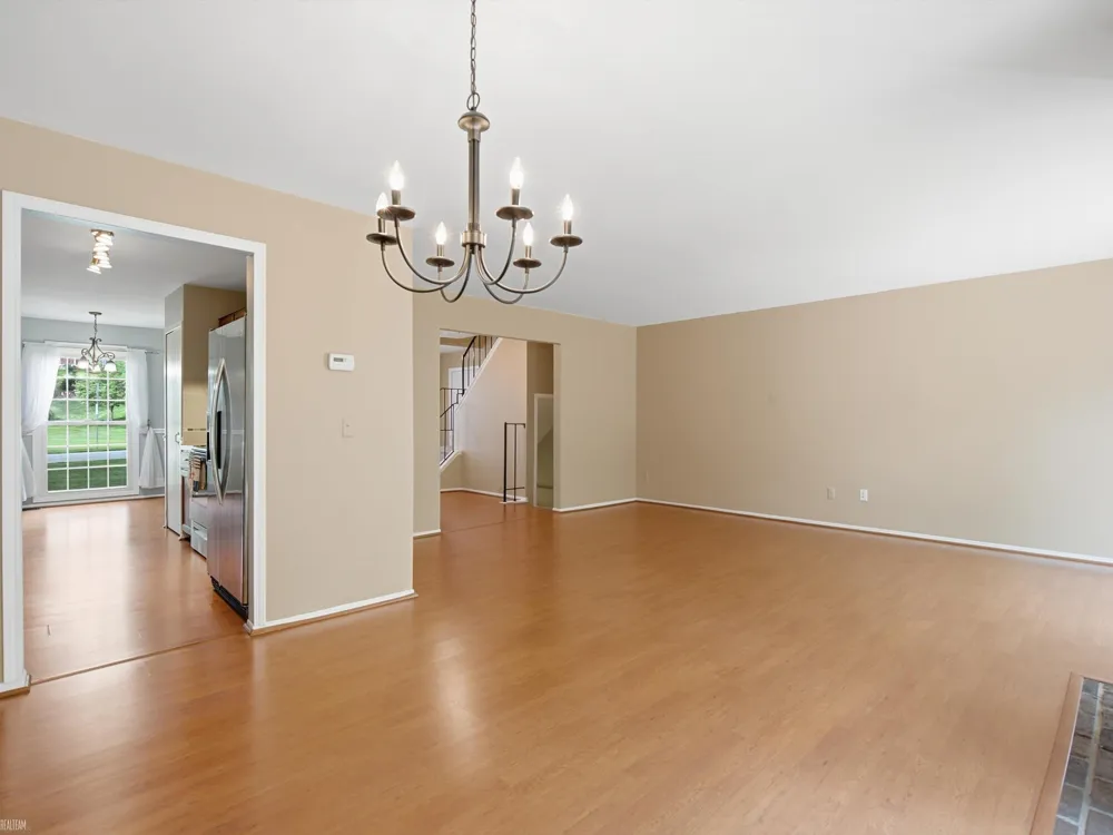 1328 Brook Lane Rochester Hills City, MI 48306
