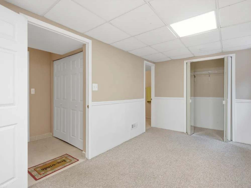1328 Brook Lane Rochester Hills City, MI 48306