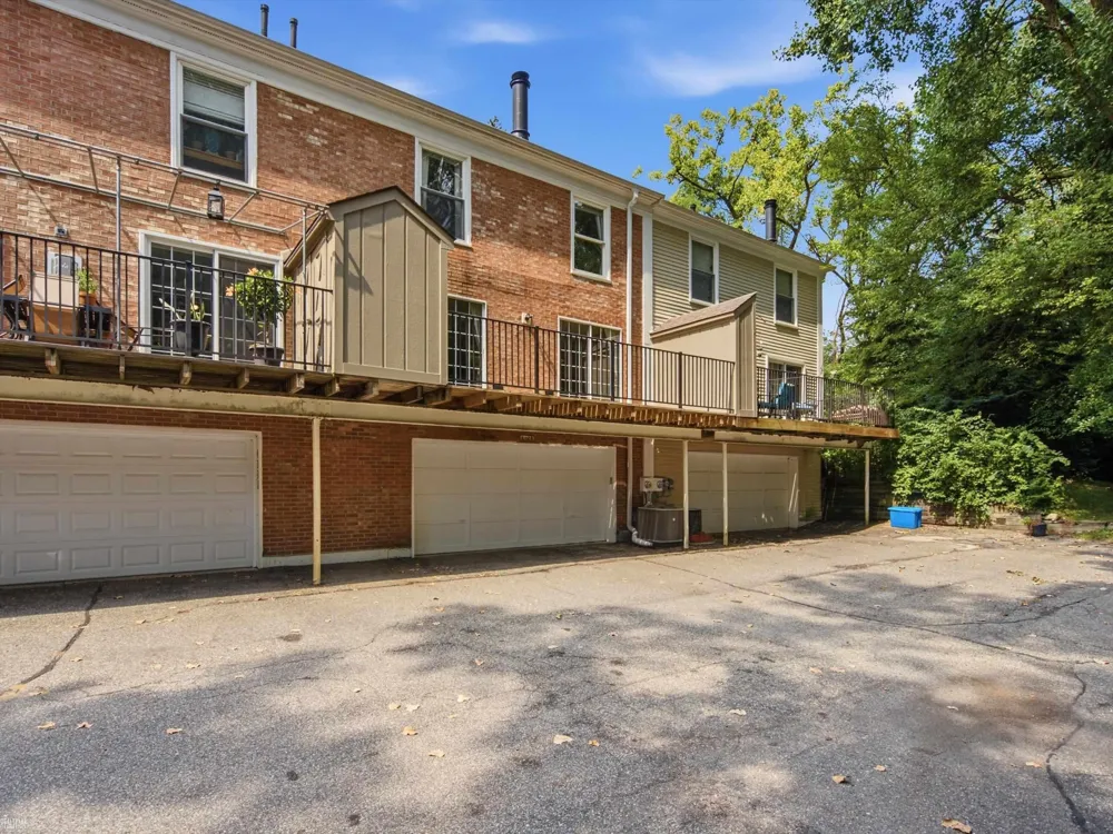 1328 Brook Lane Rochester Hills City, MI 48306