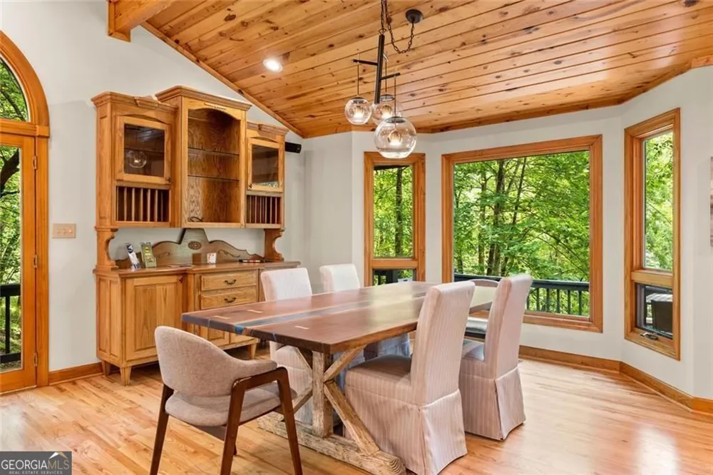 338 Woody Tucker RD Dawsonville, GA 30534