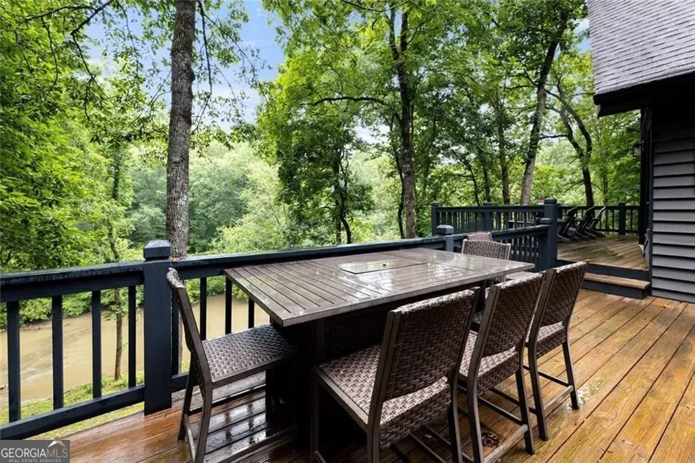 338 Woody Tucker RD Dawsonville, GA 30534