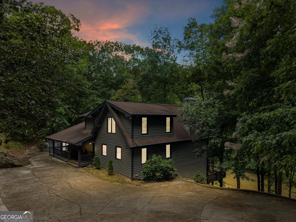 338 Woody Tucker RD Dawsonville, GA 30534