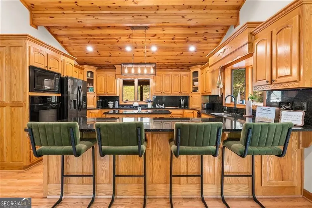 338 Woody Tucker RD Dawsonville, GA 30534