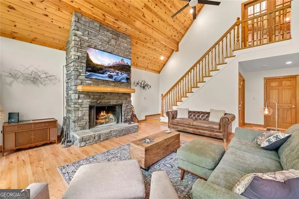 338 Woody Tucker RD Dawsonville, GA 30534