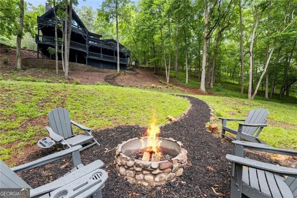 338 Woody Tucker RD Dawsonville, GA 30534