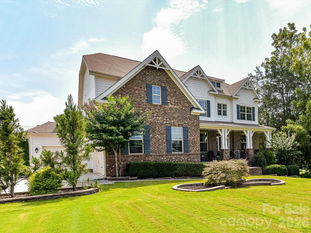 104 Sweet Grass Lane Mooresville, NC 28115