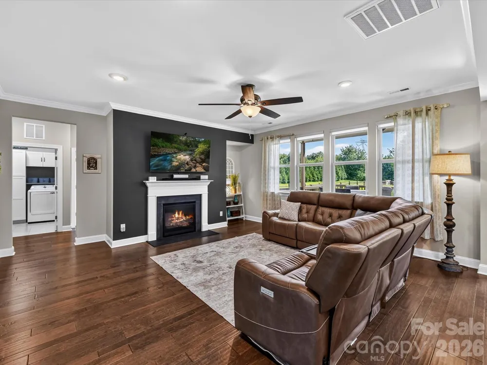 104 Sweet Grass Lane Mooresville, NC 28115