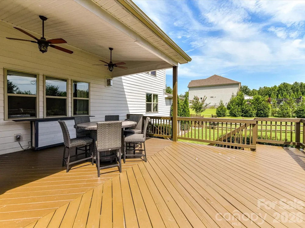 104 Sweet Grass Lane Mooresville, NC 28115