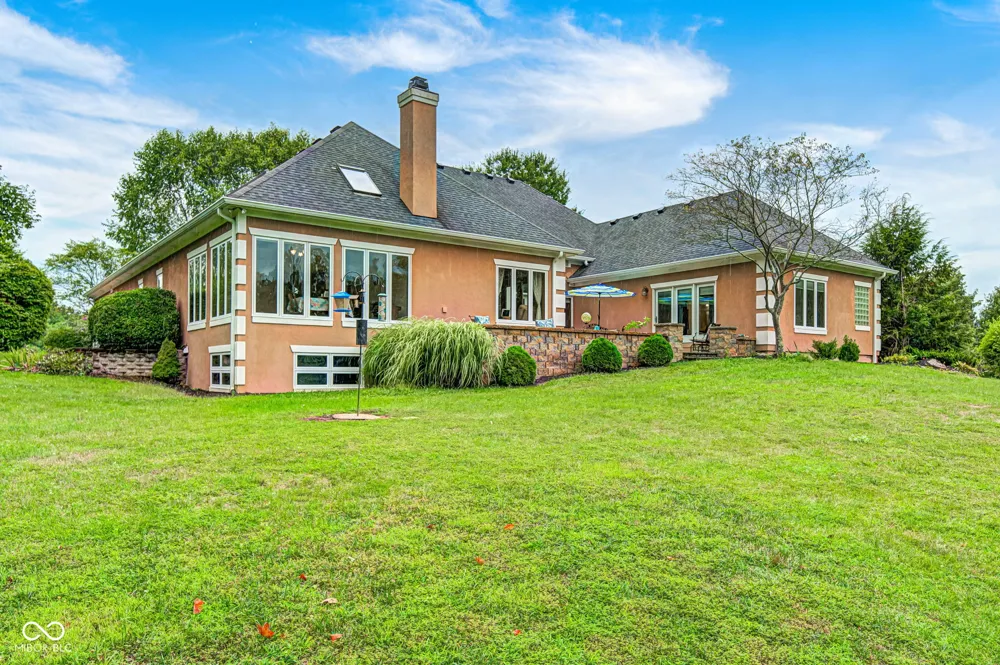 9337 Oak Creek Drive Mooresville, IN 46158