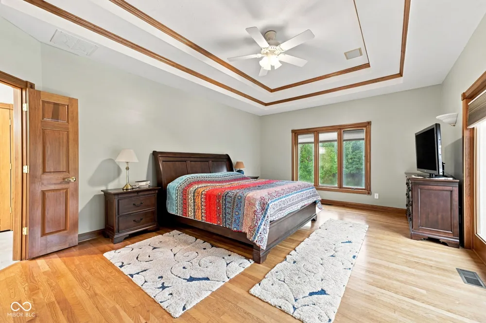 9337 Oak Creek Drive Mooresville, IN 46158