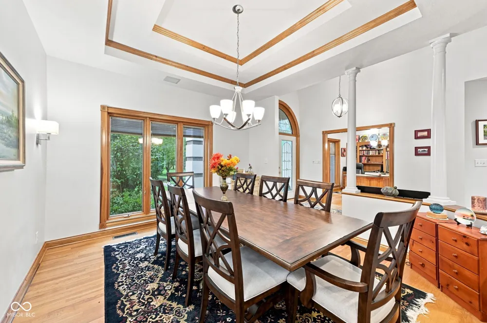 9337 Oak Creek Drive Mooresville, IN 46158