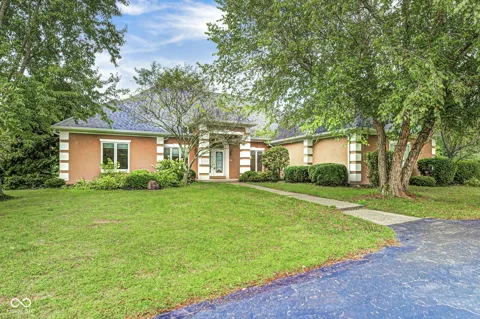 9337 Oak Creek Drive