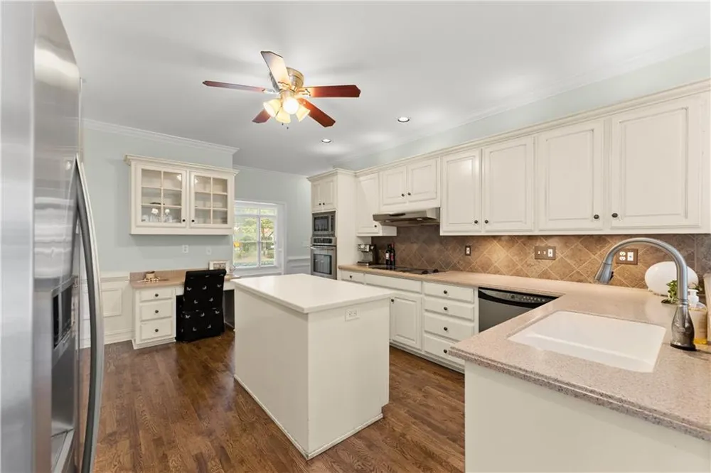 1430 Roanoke Trace Grayson, GA 30017