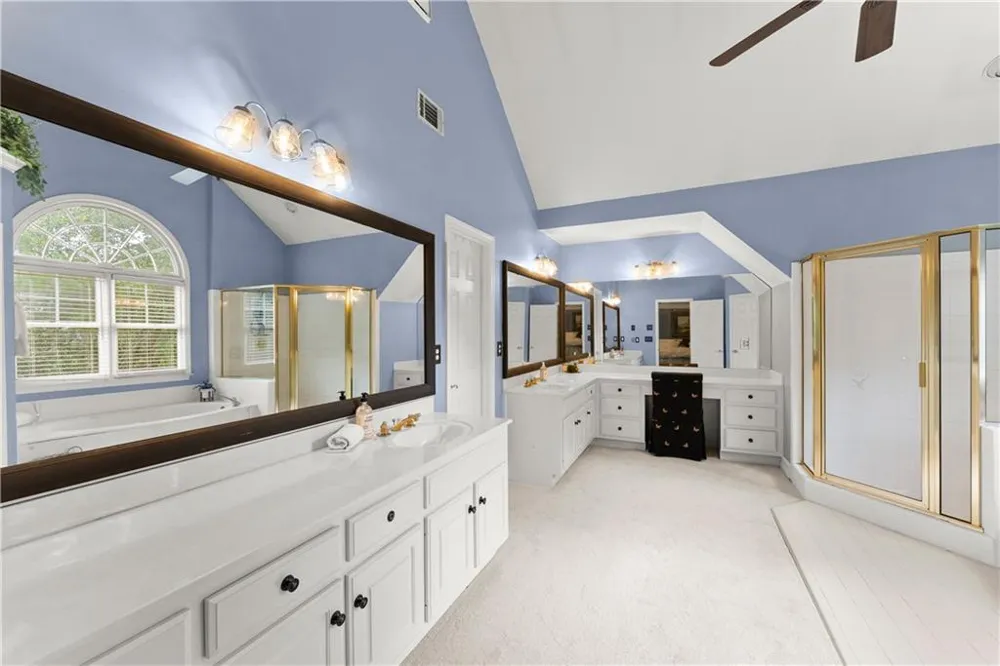 1430 Roanoke Trace Grayson, GA 30017