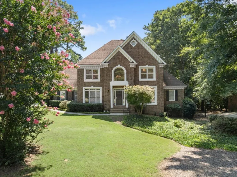 1430 Roanoke Trace Grayson, GA 30017