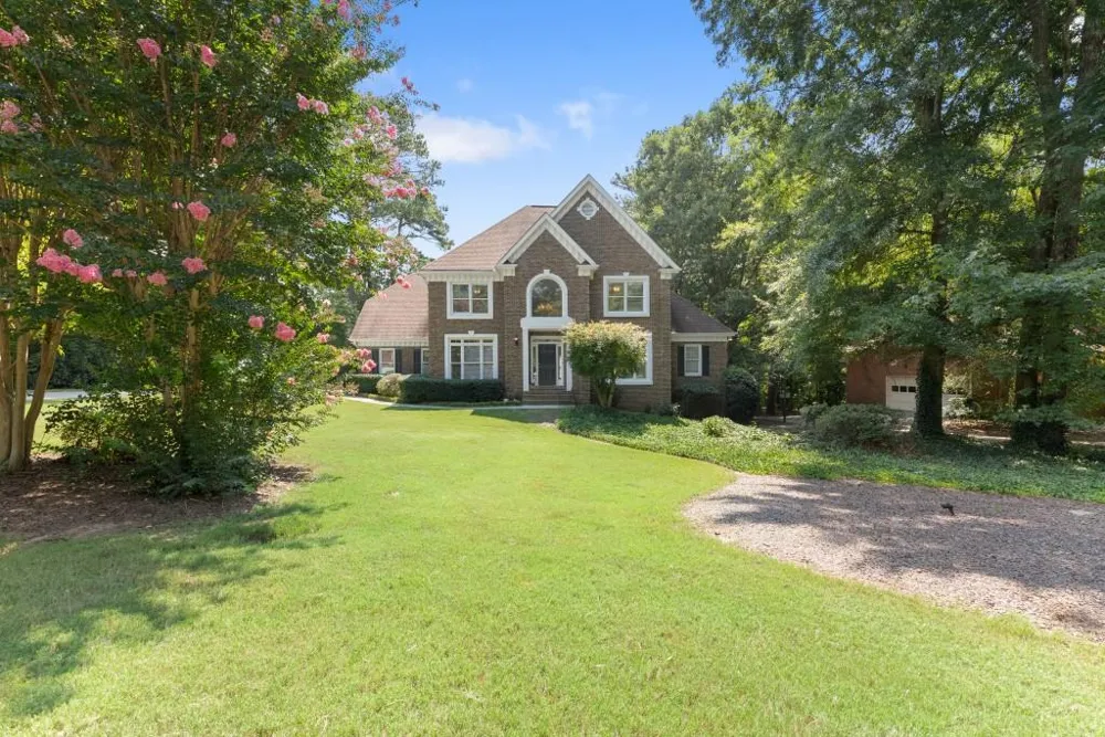 1430 Roanoke Trace Grayson, GA 30017