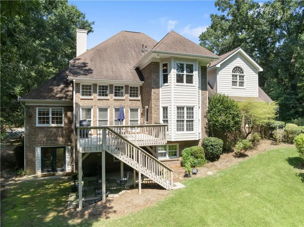 1430 Roanoke Trace Grayson, GA 30017