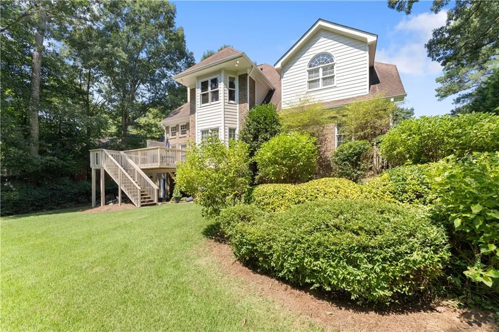 1430 Roanoke Trace Grayson, GA 30017