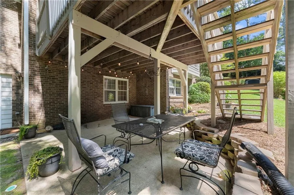1430 Roanoke Trace Grayson, GA 30017