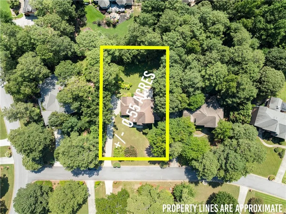 1430 Roanoke Trace Grayson, GA 30017