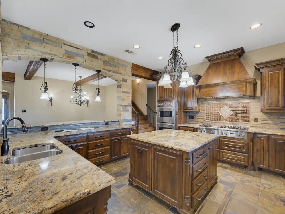 189 Hlavek Road Decatur, TX 76234