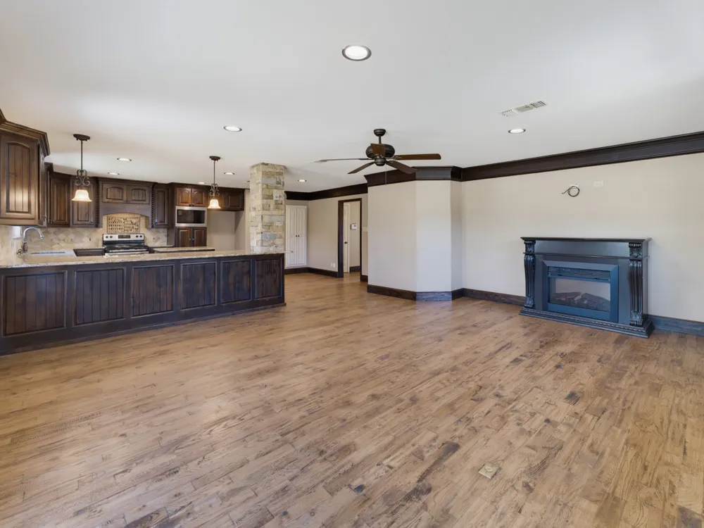 189 Hlavek Road Decatur, TX 76234
