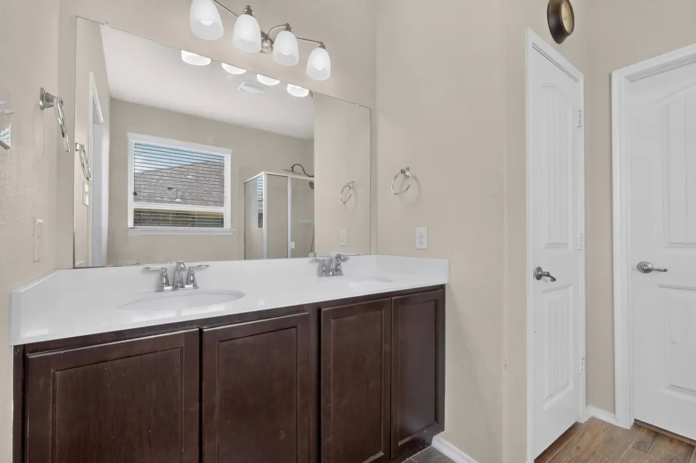 410 Dartmouth Drive Van Alstyne, TX 75496