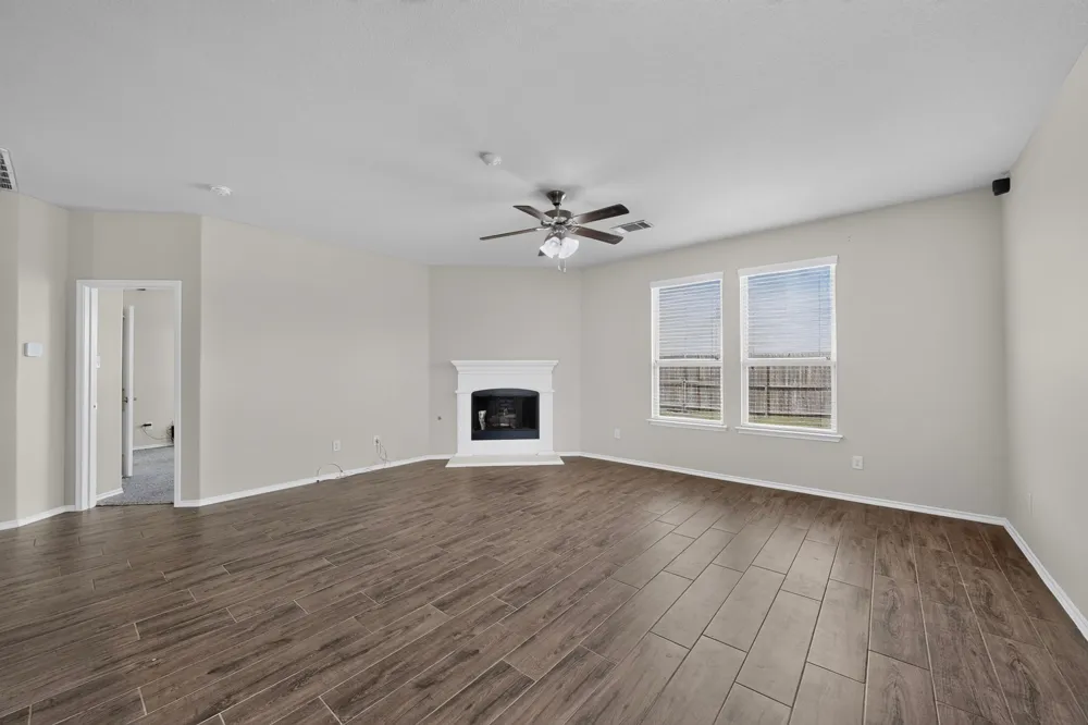 410 Dartmouth Drive Van Alstyne, TX 75496