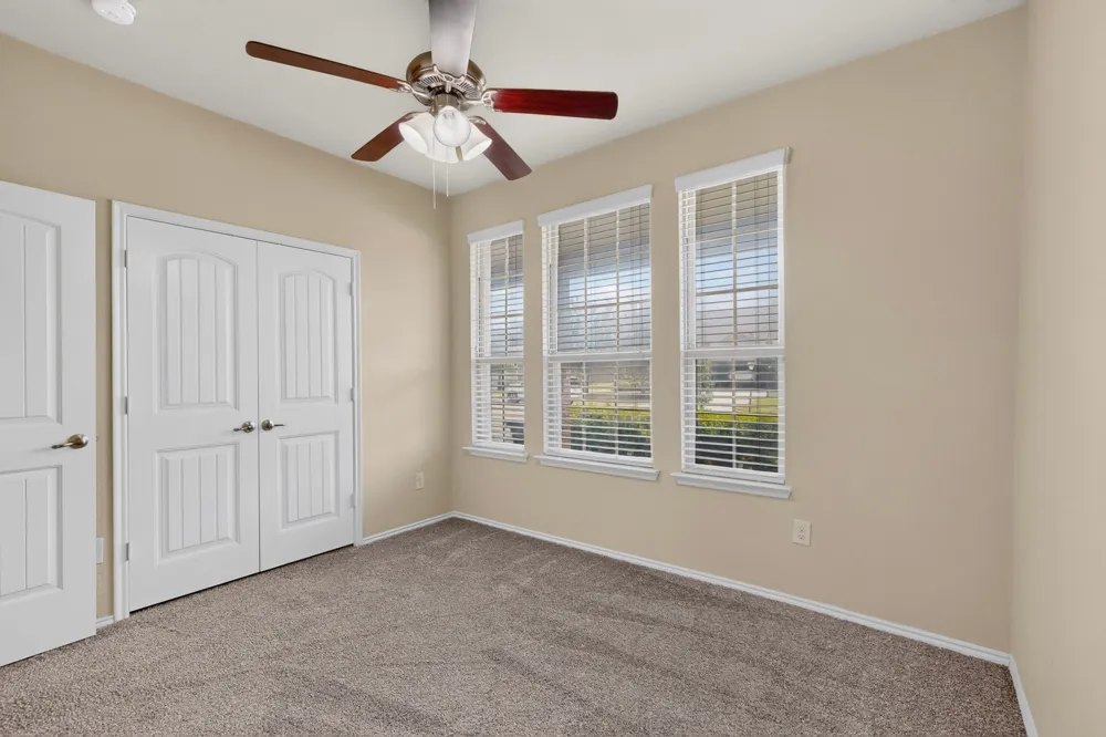 410 Dartmouth Drive Van Alstyne, TX 75496