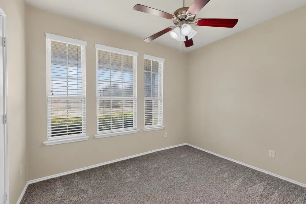 410 Dartmouth Drive Van Alstyne, TX 75496