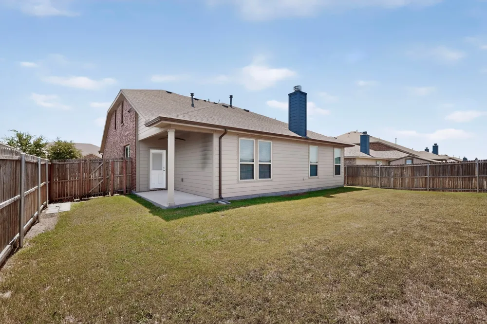 410 Dartmouth Drive Van Alstyne, TX 75496