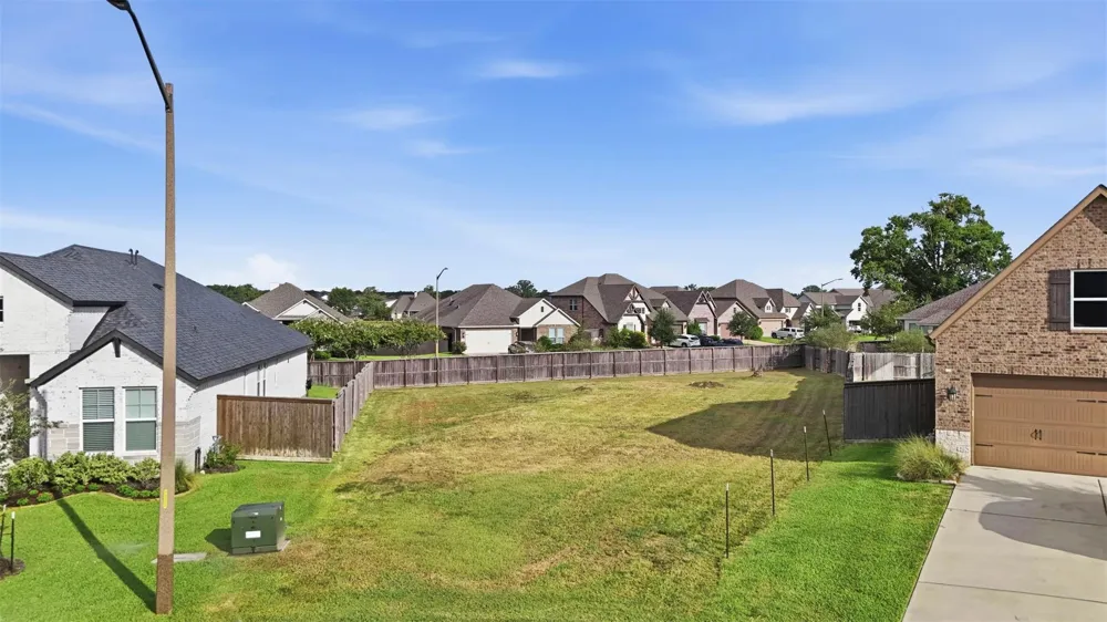 3631 Hardin Hills Drive College Station, TX 77845
