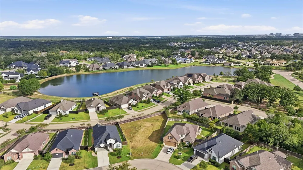 3631 Hardin Hills Drive College Station, TX 77845