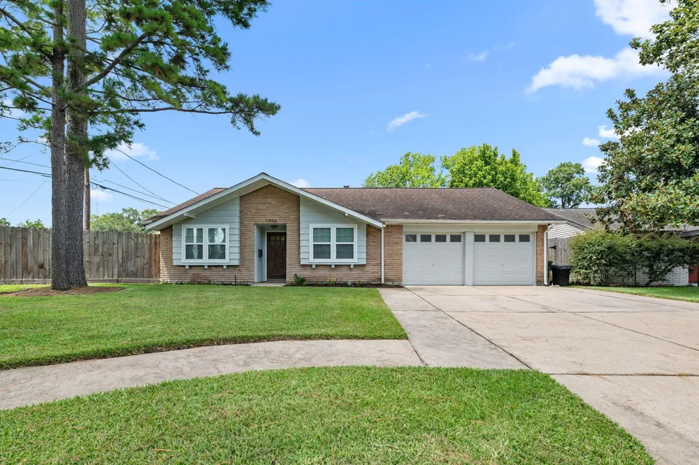 11910 Mullins Drive Houston, TX 77035