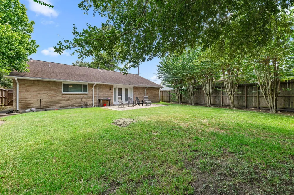 11910 Mullins Drive Houston, TX 77035