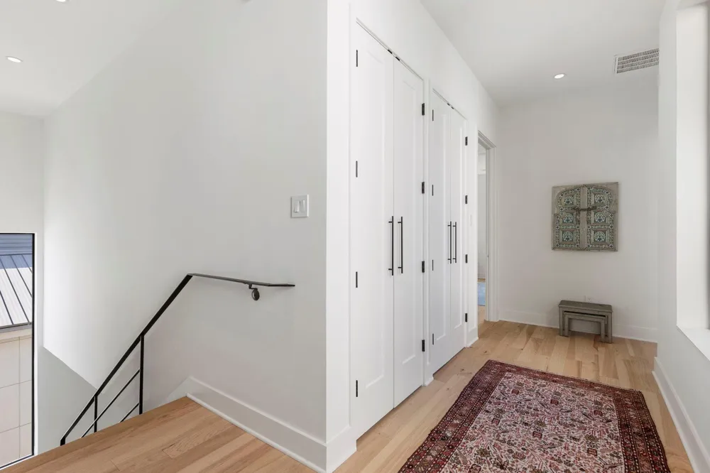 1110 Grovewood Lane Houston, TX 77008