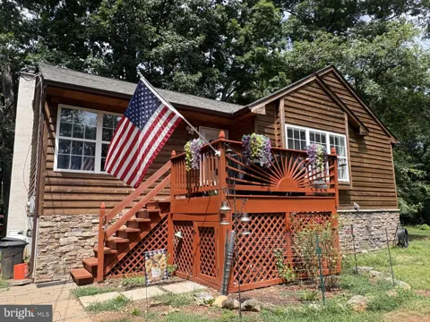 139 DAWN LANE