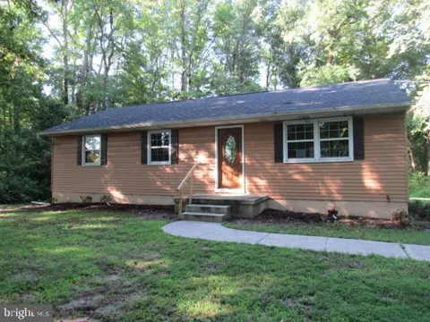 650 PENNS GROVE AUBURN