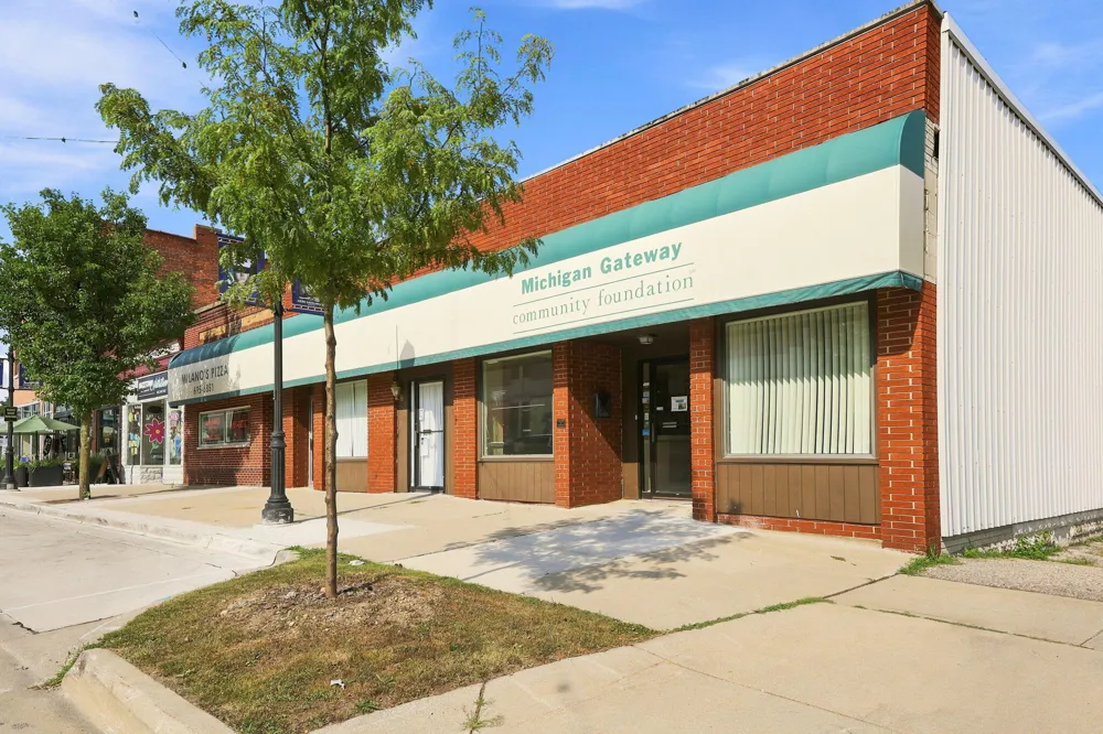 111 Days Avenue Buchanan, MI 49107