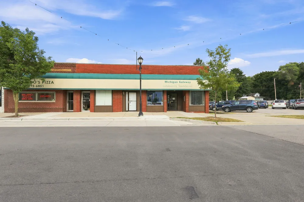 111 Days Avenue Buchanan, MI 49107