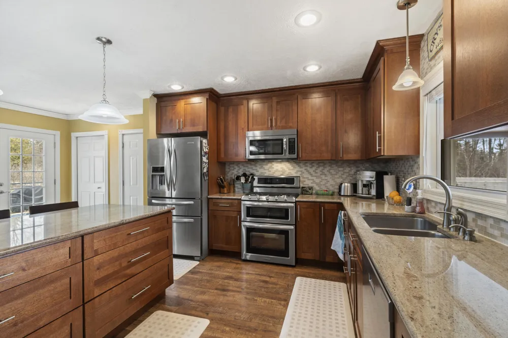 4238 Mollineaux Road Frankfort, MI 49635