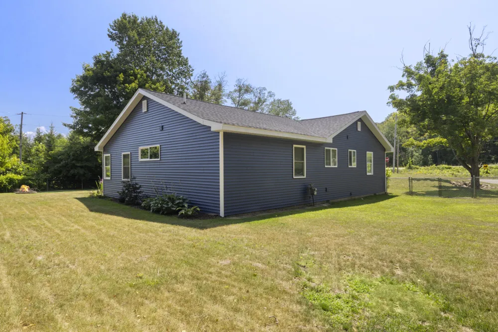 4238 Mollineaux Road Frankfort, MI 49635