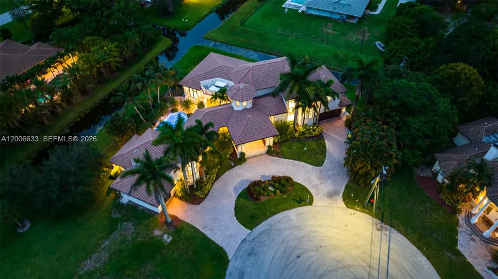 12000 NW 6th St Plantation, FL 33325