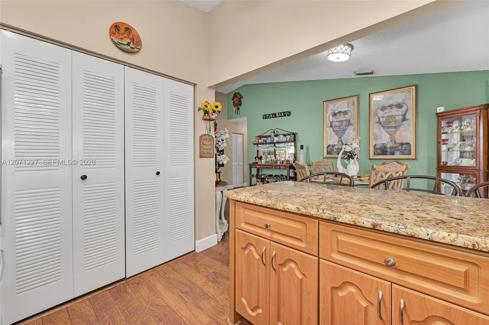 12916 SW 150th Ter Miami, FL 33186