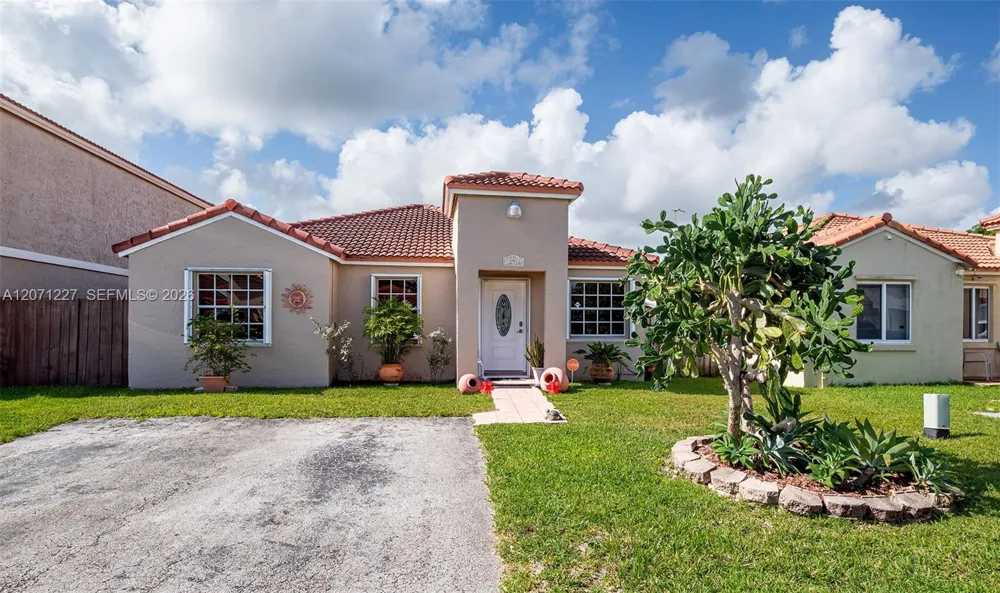 12916 SW 150th Ter Miami, FL 33186