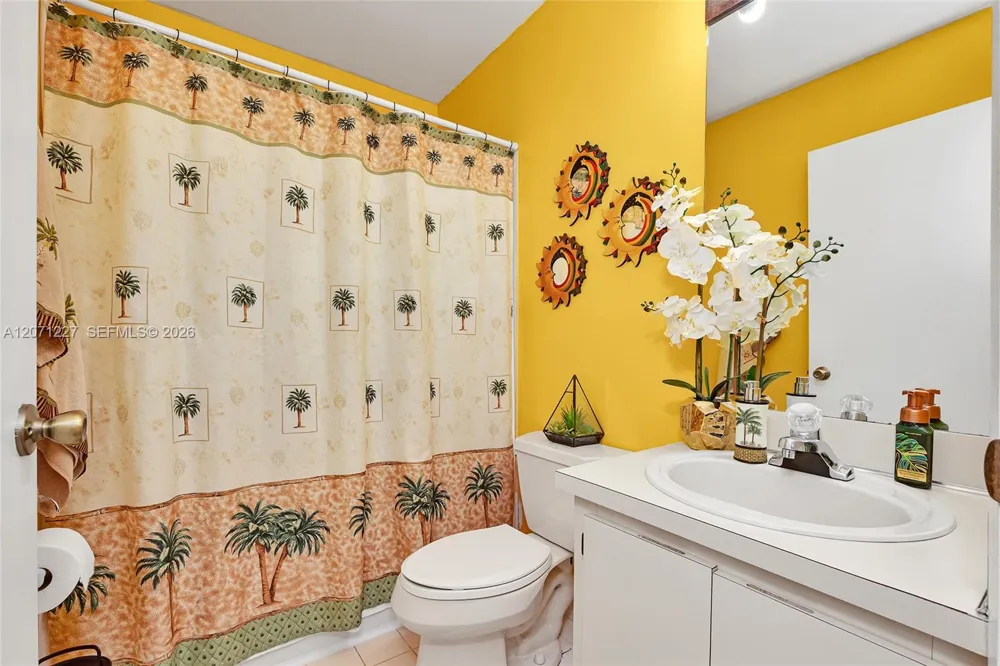 12916 SW 150th Ter Miami, FL 33186